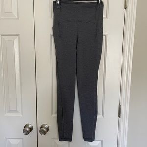 Lululemon legging tights with pockets.  Size 6.  New without tags.